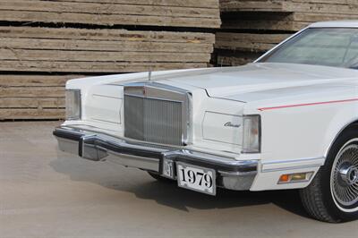 1979 Lincoln Continental Mark V   - Photo 3 - Fort Wayne, IN 46809