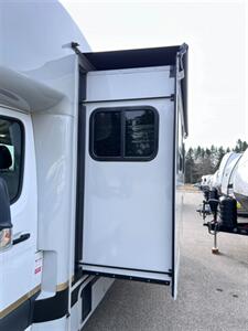 2024 Coachmen Prism Select 24FS   - Photo 27 - Grawn, MI 49637