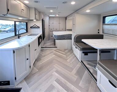 2024 Coachmen Prism Select 24FS   - Photo 9 - Grawn, MI 49637