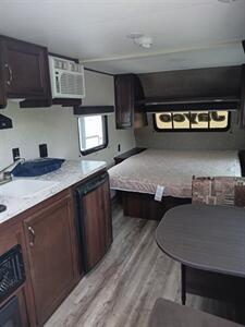 2018 Jayco JAY FLIGHT SLX M-195 RB   - Photo 6 - Grawn, MI 49637