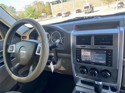 2010 Jeep Liberty Limited   - Photo 8 - Snellville, GA 30039