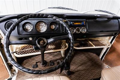 1970 Volkswagen Bus/Vanagon   - Photo 23 - Sylvania, OH 43560