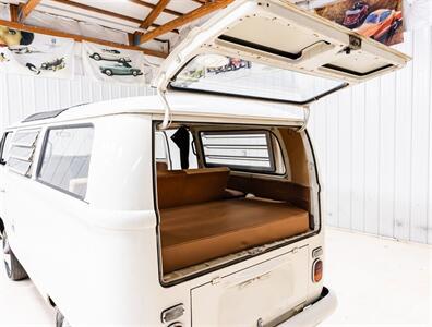 1970 Volkswagen Bus/Vanagon   - Photo 17 - Sylvania, OH 43560