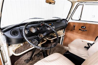 1970 Volkswagen Bus/Vanagon   - Photo 20 - Sylvania, OH 43560