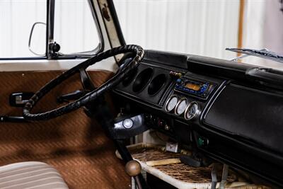 1970 Volkswagen Bus/Vanagon   - Photo 28 - Sylvania, OH 43560