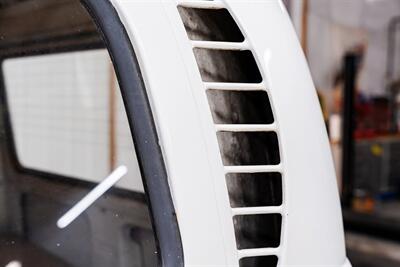 1970 Volkswagen Bus/Vanagon   - Photo 26 - Sylvania, OH 43560