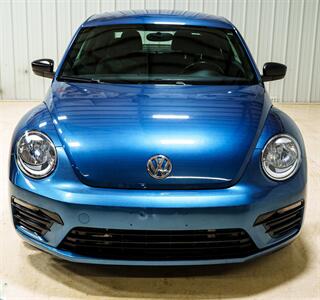 2018 Volkswagen Beetle-Classic 2.0T S   - Photo 11 - Sylvania, OH 43560