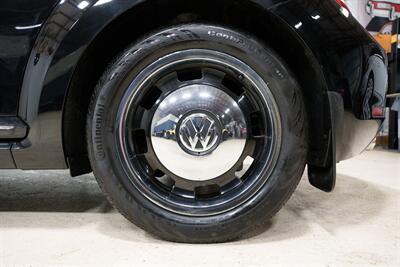 2013 Volkswagen Beetle Convertible 2.5L PZEV 50's Edition - Photo 7 - Sylvania, OH 43560