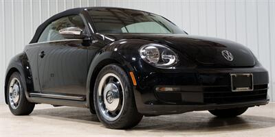 2013 Volkswagen Beetle Convertible 2.5L PZEV 50's Edition - Photo 12 - Sylvania, OH 43560