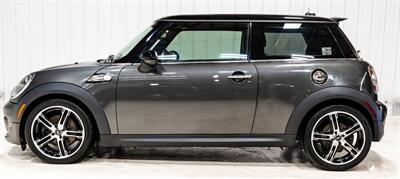 2012 MINI Cooper Hardtop S - Photo 4 - Sylvania, OH 43560