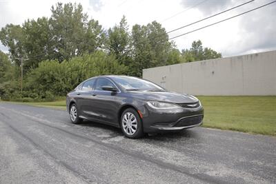 2016 Chrysler 200 LX  