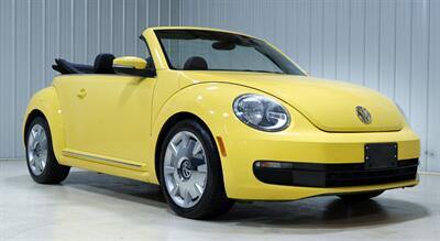 2013 Volkswagen Beetle Convertible 2.5L Convertible