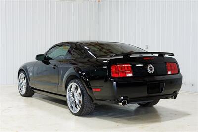 2007 Ford Mustang GT Deluxe   - Photo 7 - Sylvania, OH 43560