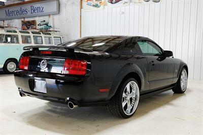 2007 Ford Mustang GT Deluxe   - Photo 9 - Sylvania, OH 43560