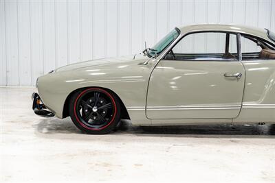 1965 Volkswagen Karmann Ghia   - Photo 4 - Sylvania, OH 43560