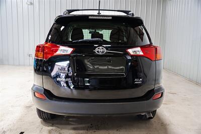 2015 Toyota RAV4 XLE   - Photo 9 - Sylvania, OH 43560