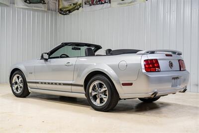 2005 Ford Mustang GT Deluxe   - Photo 26 - Sylvania, OH 43560