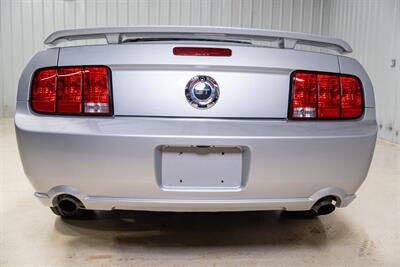 2005 Ford Mustang GT Deluxe   - Photo 34 - Sylvania, OH 43560