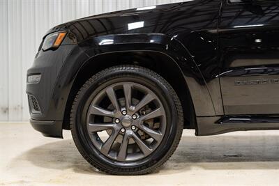 2018 Jeep Grand Cherokee Overland   - Photo 33 - Sylvania, OH 43560