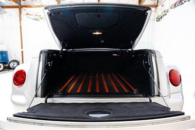 2004 Chevrolet SSR LS   - Photo 32 - Sylvania, OH 43560