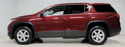 2018 GMC Acadia SLE-1 - Photo 2 - Sylvania, OH 43560