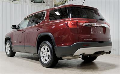 2018 GMC Acadia SLE-1 - Photo 5 - Sylvania, OH 43560