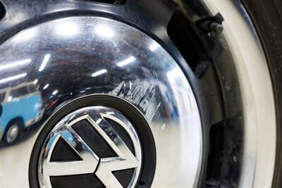 2012 Volkswagen Beetle-Classic 2.5L PZEV   - Photo 49 - Sylvania, OH 43560