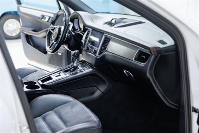 2018 Porsche Macan GTS   - Photo 82 - Sylvania, OH 43560