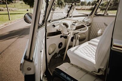 1973 Volkswagen Bus/Vanagon Limo   - Photo 86 - Sylvania, OH 43560