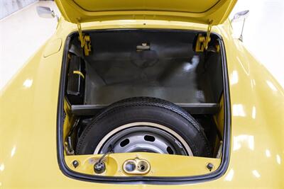 1971 Volkswagen Karmann Ghia Convertible   - Photo 28 - Sylvania, OH 43560