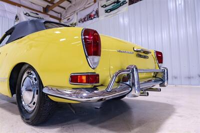 1971 Volkswagen Karmann Ghia Convertible   - Photo 10 - Sylvania, OH 43560