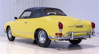1971 Volkswagen Karmann Ghia Convertible   - Photo 5 - Sylvania, OH 43560