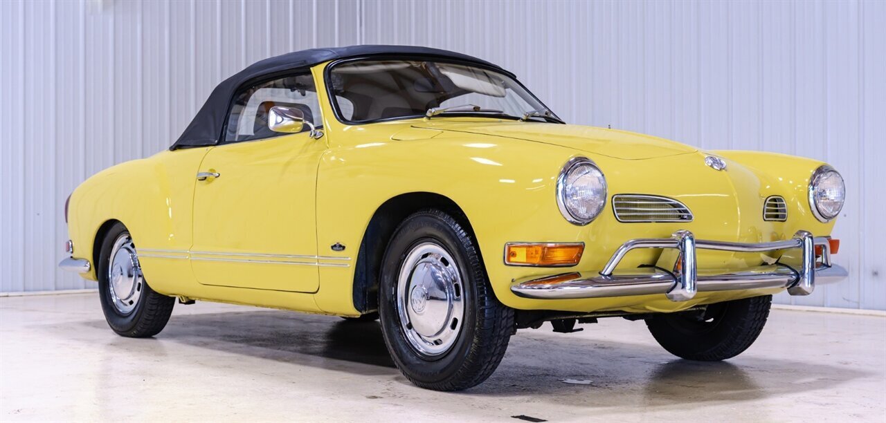 1971 Volkswagen Karmann Ghia Convertible   - Photo 1 - Sylvania, OH 43560
