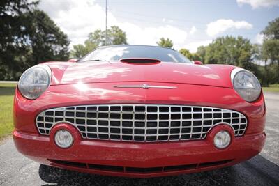 2002 Ford Thunderbird Deluxe   - Photo 9 - Sylvania, OH 43560