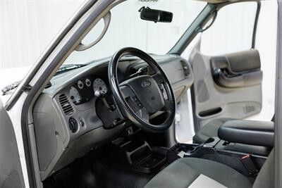 2010 Ford Ranger Sport  4WD V6 Ext Cab 4.0L - Photo 31 - Sylvania, OH 43560