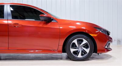 2020 Honda Civic LX - Photo 10 - Sylvania, OH 43560