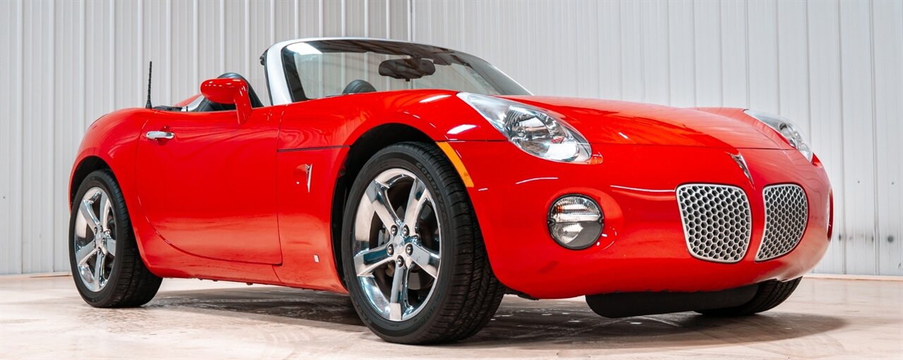 2007 Pontiac Solstice Base