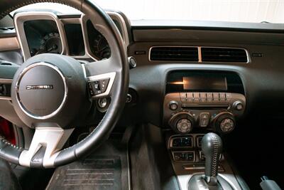 2011 Chevrolet Camaro 2SS   - Photo 20 - Sylvania, OH 43560