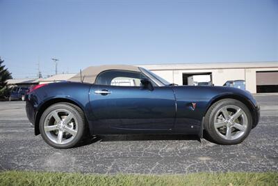 2007 Pontiac Solstice   - Photo 3 - Sylvania, OH 43560