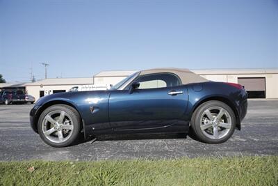 2007 Pontiac Solstice   - Photo 9 - Sylvania, OH 43560