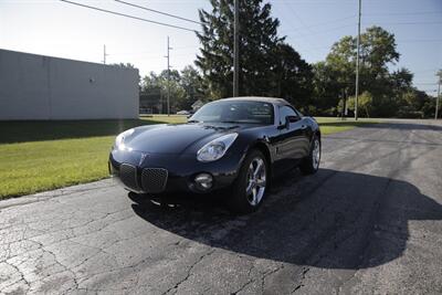 2007 Pontiac Solstice   - Photo 2 - Sylvania, OH 43560