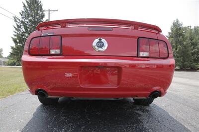 2005 Ford Mustang GT Deluxe   - Photo 7 - Sylvania, OH 43560