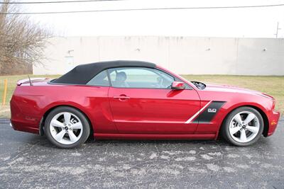 2014 Ford Mustang GT   - Photo 2 - Sylvania, OH 43560