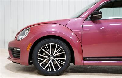 2017 Volkswagen Beetle-Classic #PinkBeetle   - Photo 3 - Sylvania, OH 43560