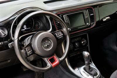 2017 Volkswagen Beetle-Classic #PinkBeetle   - Photo 14 - Sylvania, OH 43560