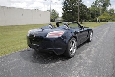 2007 Saturn SKY   - Photo 6 - Sylvania, OH 43560