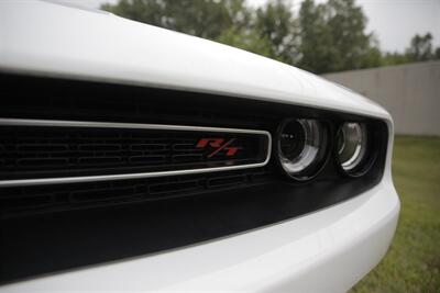 2015 Dodge Challenger R/T Plus   - Photo 27 - Sylvania, OH 43560