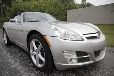 2008 Saturn SKY   - Photo 10 - Sylvania, OH 43560