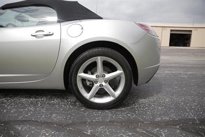 2008 Saturn SKY   - Photo 16 - Sylvania, OH 43560