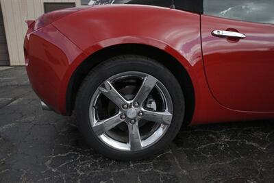 2007 Pontiac Solstice   - Photo 9 - Sylvania, OH 43560